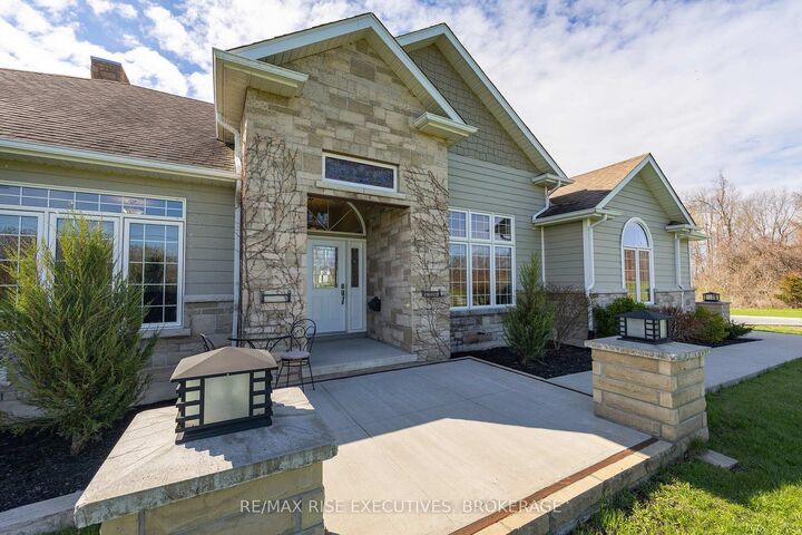 Property Photo: 255 Good Friend Drive ON K7G 2V6