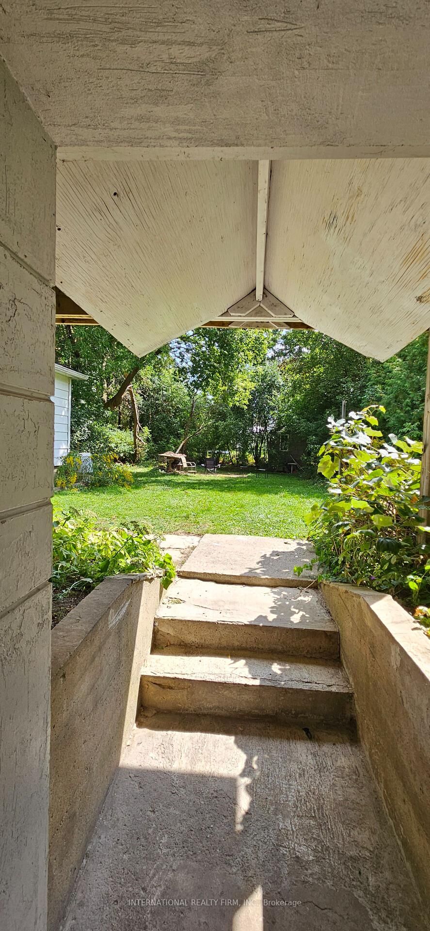 Property Photo:  95 Byng Avenue S  ON M2N 4K5 