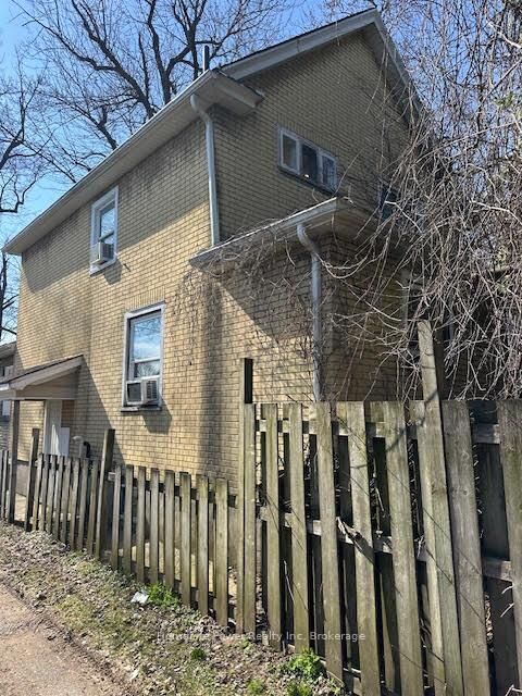 Property Photo:  4115 May Avenue  ON L2E 3H6 