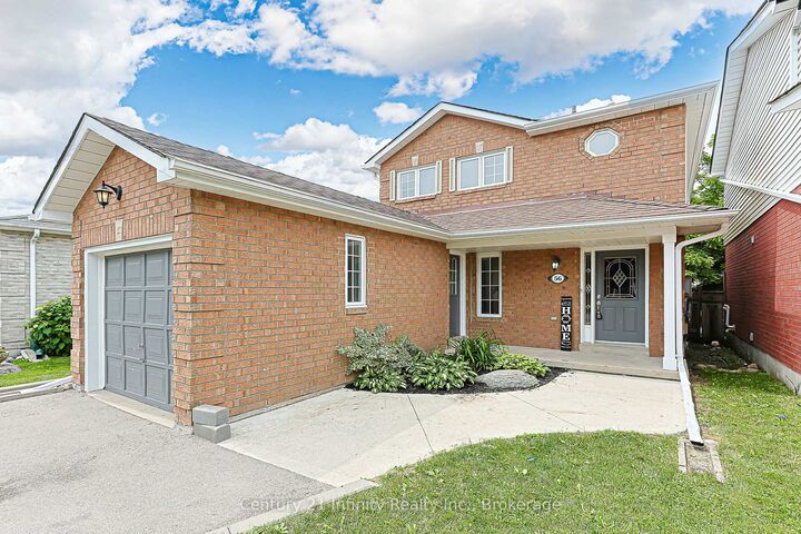 Property Photo:  56 Bushford Street  ON L1E 2X1 