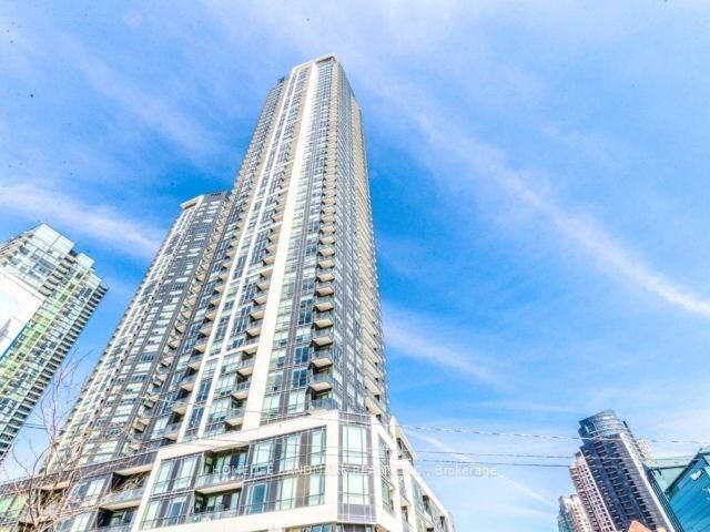 Property Photo:  4011 Brickstone Mews 801  ON L5B 0J7 