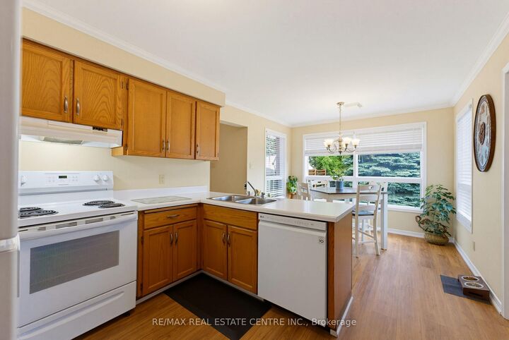 Property Photo: 417 Cooper Street ON N3C 3Y6
