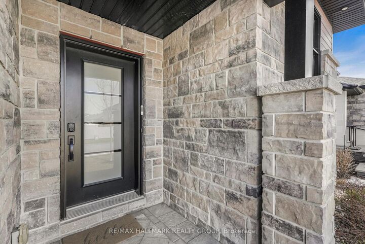Property Photo: 1069 Diamond Street ON K4K 1P6