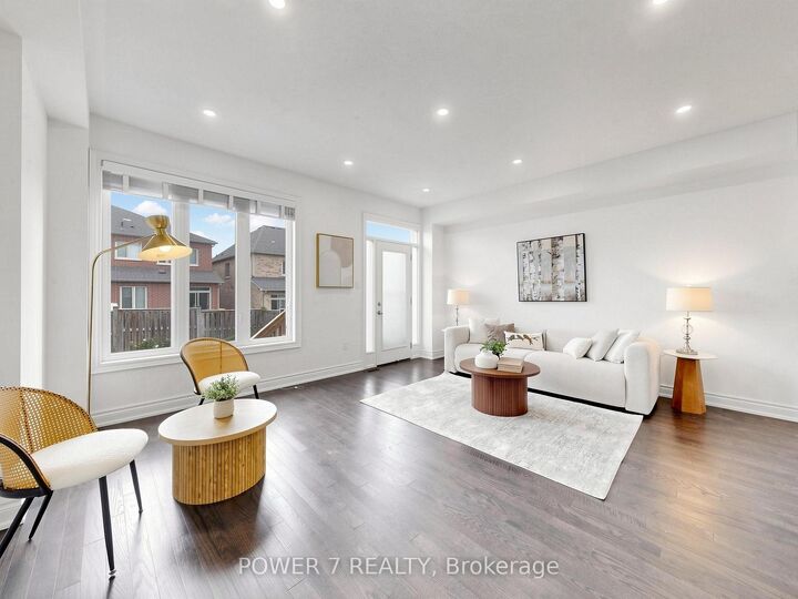 Property Photo:  8 Briarfield Avenue  ON L9N 0P5 