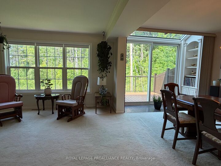 Property Photo:  40 Country Club Place  ON K6V 6T9 