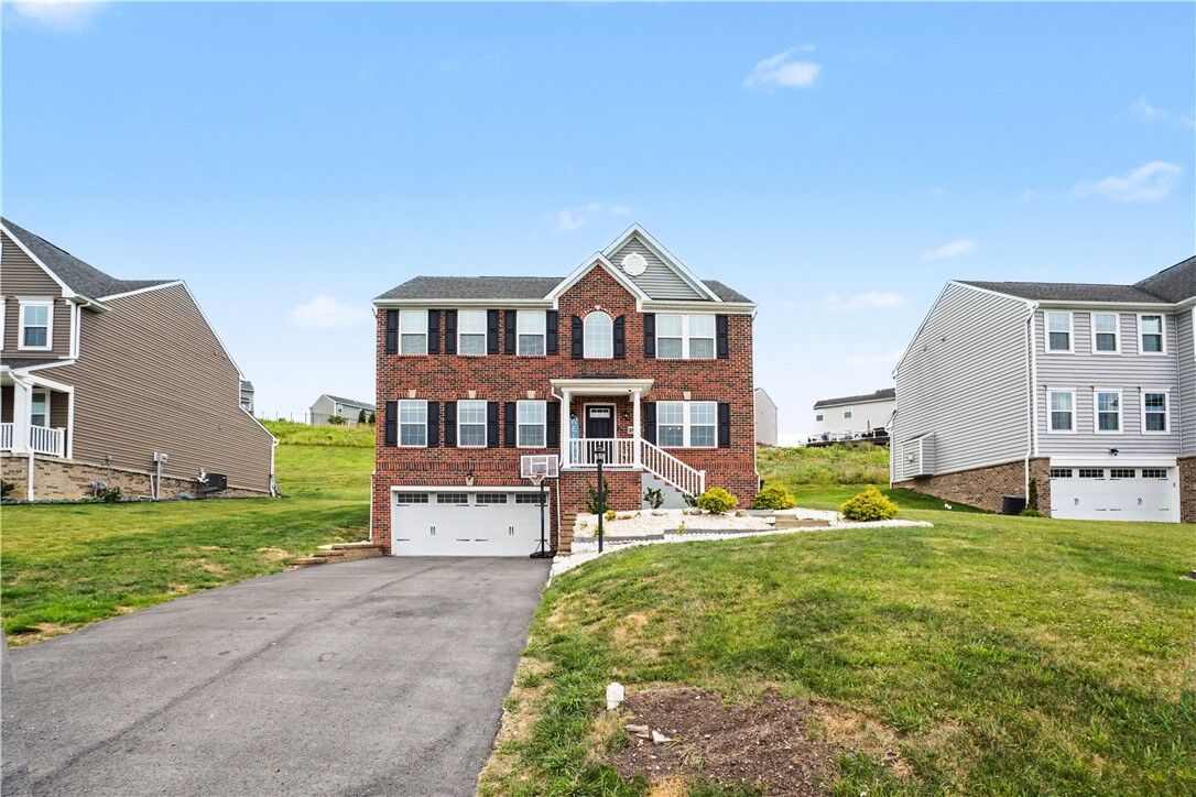 Property Photo:  370 Greene Dr  PA 15025 