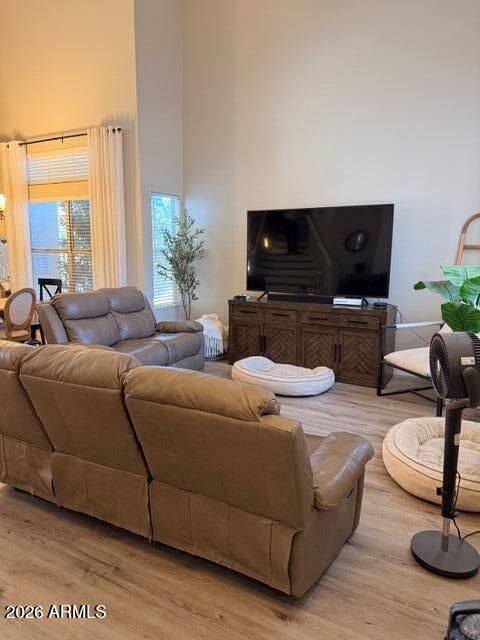 Property Photo:  1237 E Glenhaven Drive  AZ 85048 