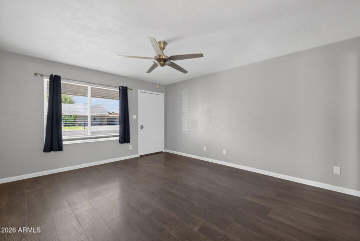 Property Photo: 2544 E Commonwealth Circle AZ 85225