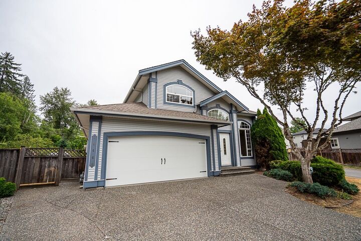 Property Photo: 15445 109A Avenue BC V3R 0X6