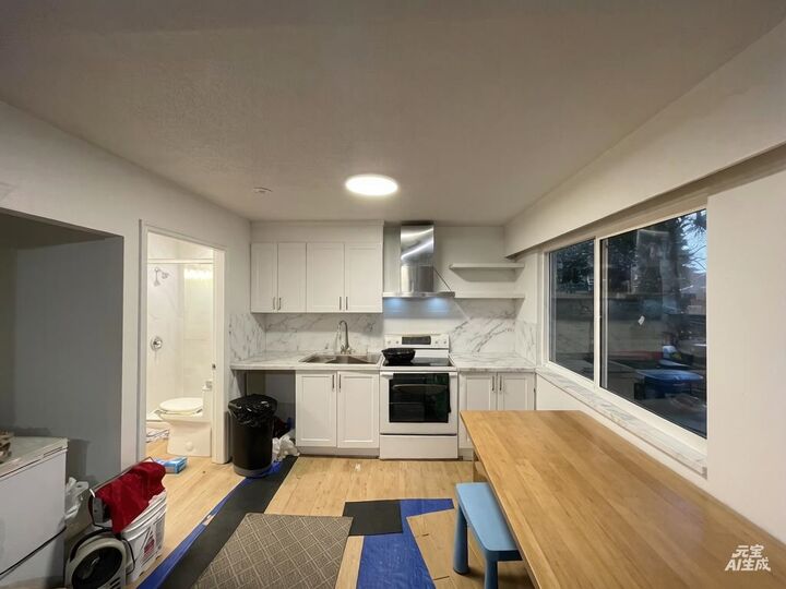 Property Photo: 1483 54 Street BC V4M 3H6