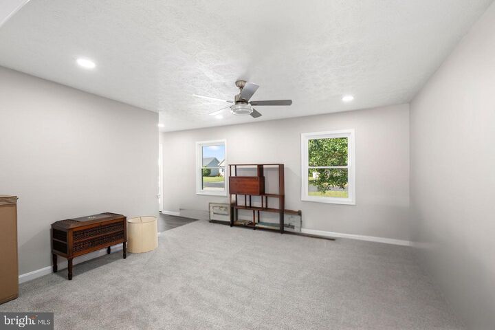 Property Photo: 20 Colgate Drive DE 19971