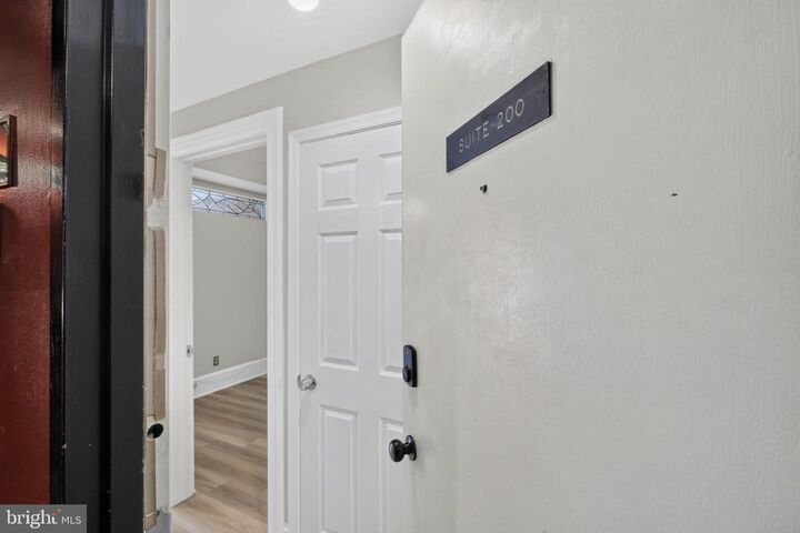 Property Photo:  705 8th Street SE 200  DC 20003 