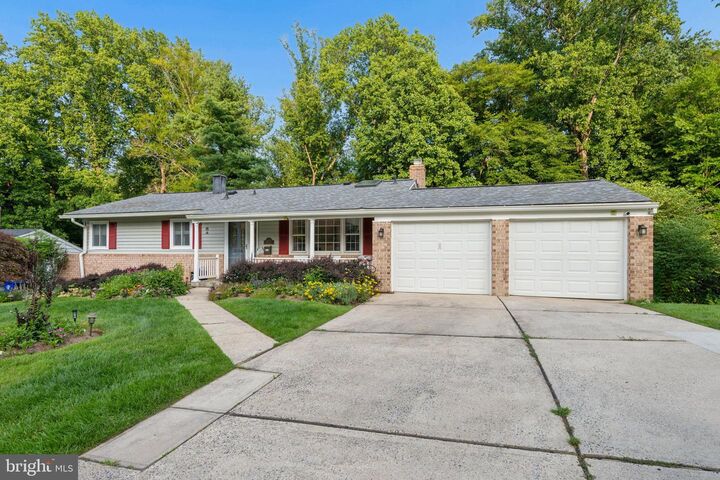 Property Photo:  14007 Manorvale Road  MD 20853 
