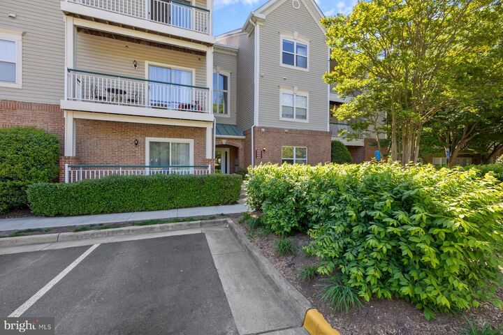 Property Photo:  6551 Grange Lane 202  VA 22315 