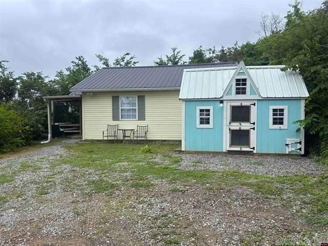 Property Photo: 18321 Hwy 5 South AR 72658