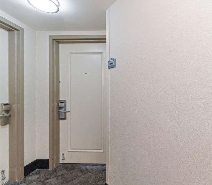 Property Photo: 201 S Ocean Blvd. 408 SC 29577