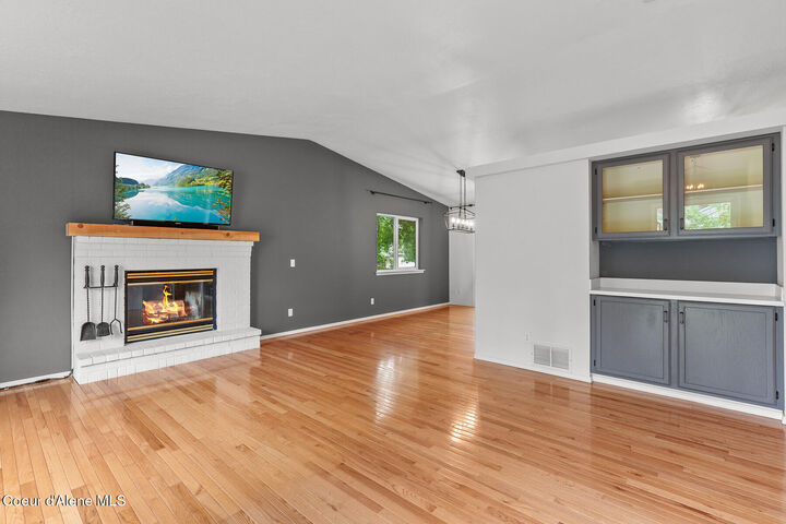 Property Photo:  1312 W Westminster Ave  ID 83815 