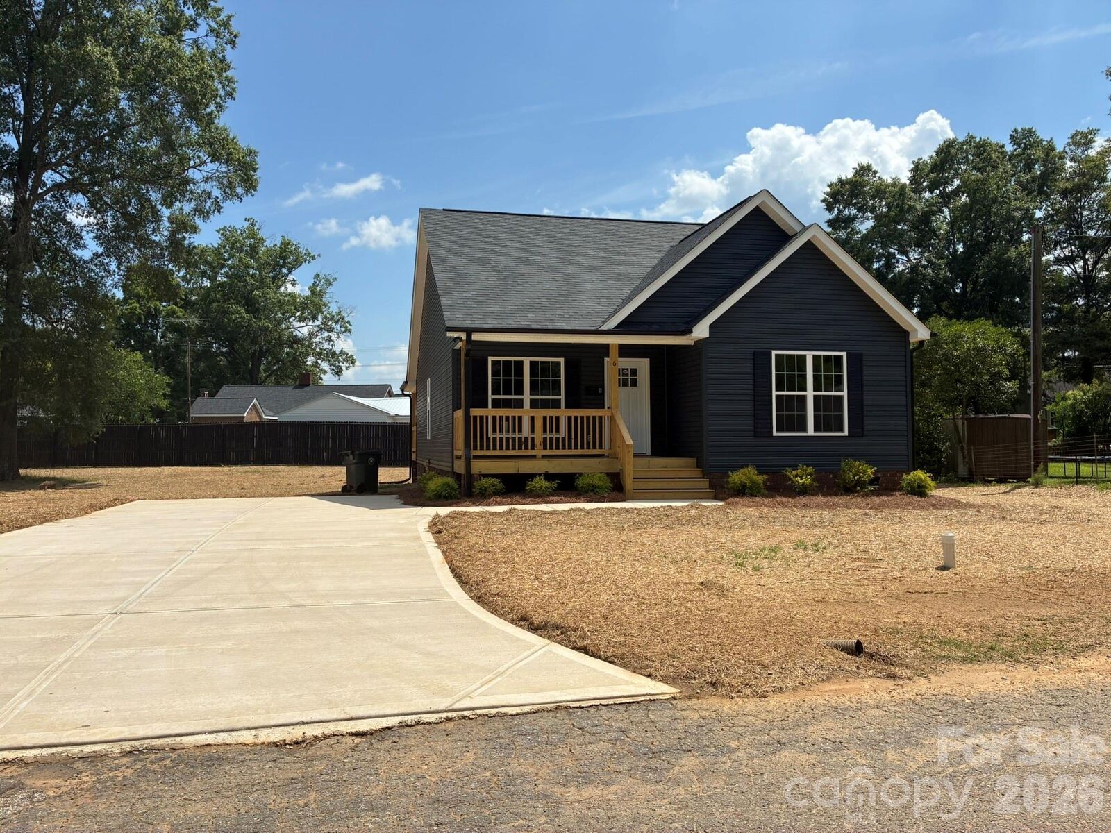 Property Photo:  6 Wray Street  SC 29745 
