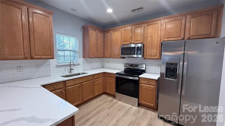 Property Photo:  17507 Westmill Lane  NC 28277 