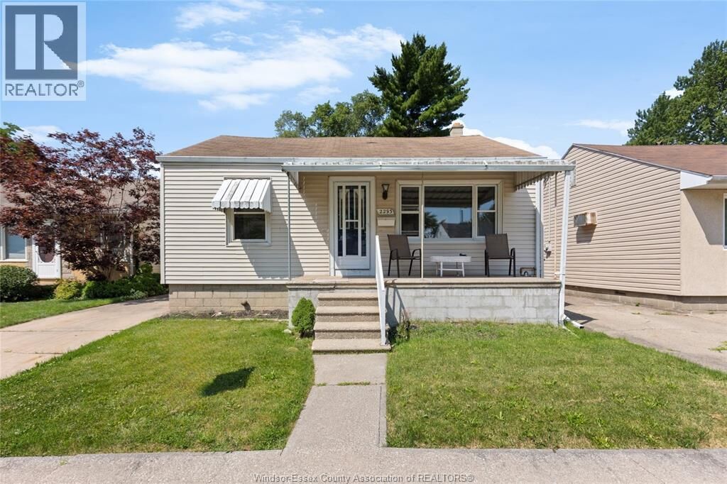 Property Photo:  2293 Marentette  ON N8W 2C2 