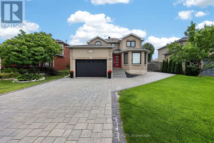 Property Photo:  35 Farmstead Crescent  ON L4N 8S2 