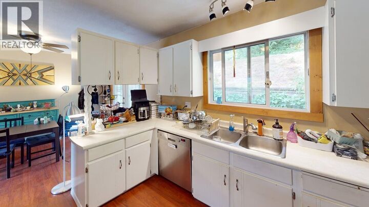 Property Photo: 2436 11th Avenue BC V1N 3A9