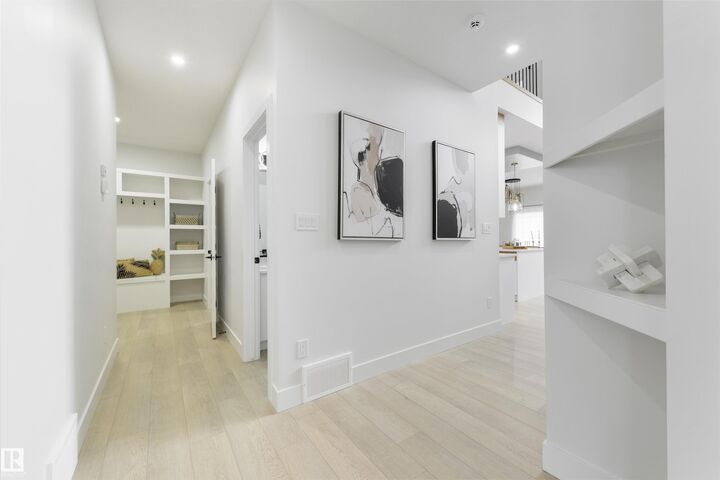 Property Photo: 128 Ravenshire Wynd AB T8H 2R3