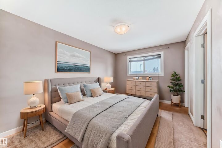 Property Photo: 15152 33 Street NW AB T5Y 0J7