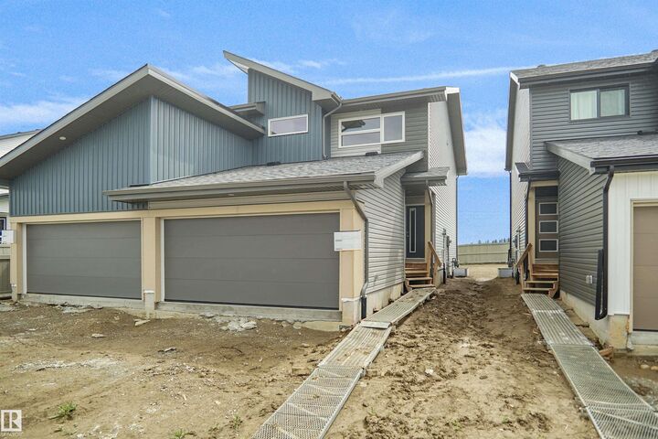 1856 187 Street NW — photo 1
