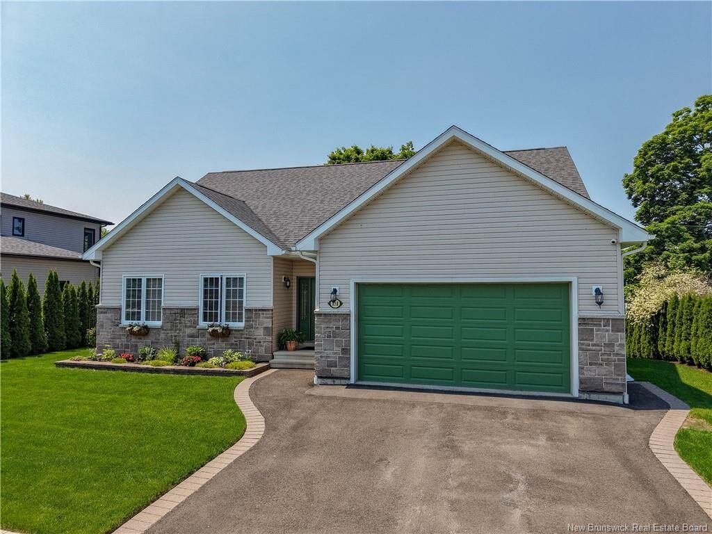 Property Photo:  138 Still Water Crescent  NB E3B 0V8 