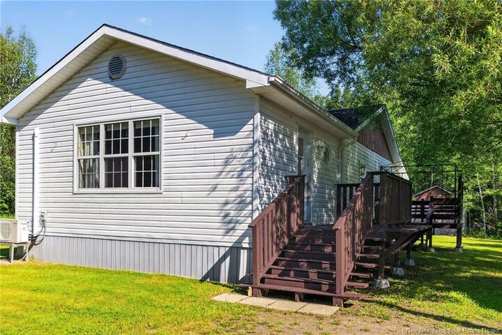 Property Photo: 19 Beckwith Road NB E4T 2P8