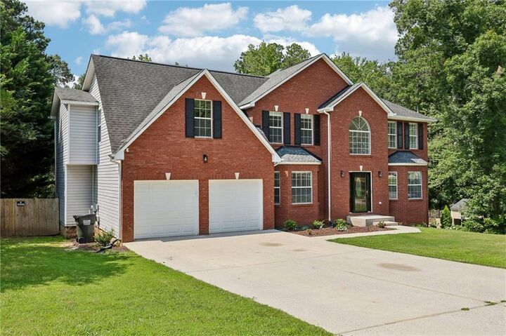 Property Photo: 42 Silverleaf Lane GA 30157