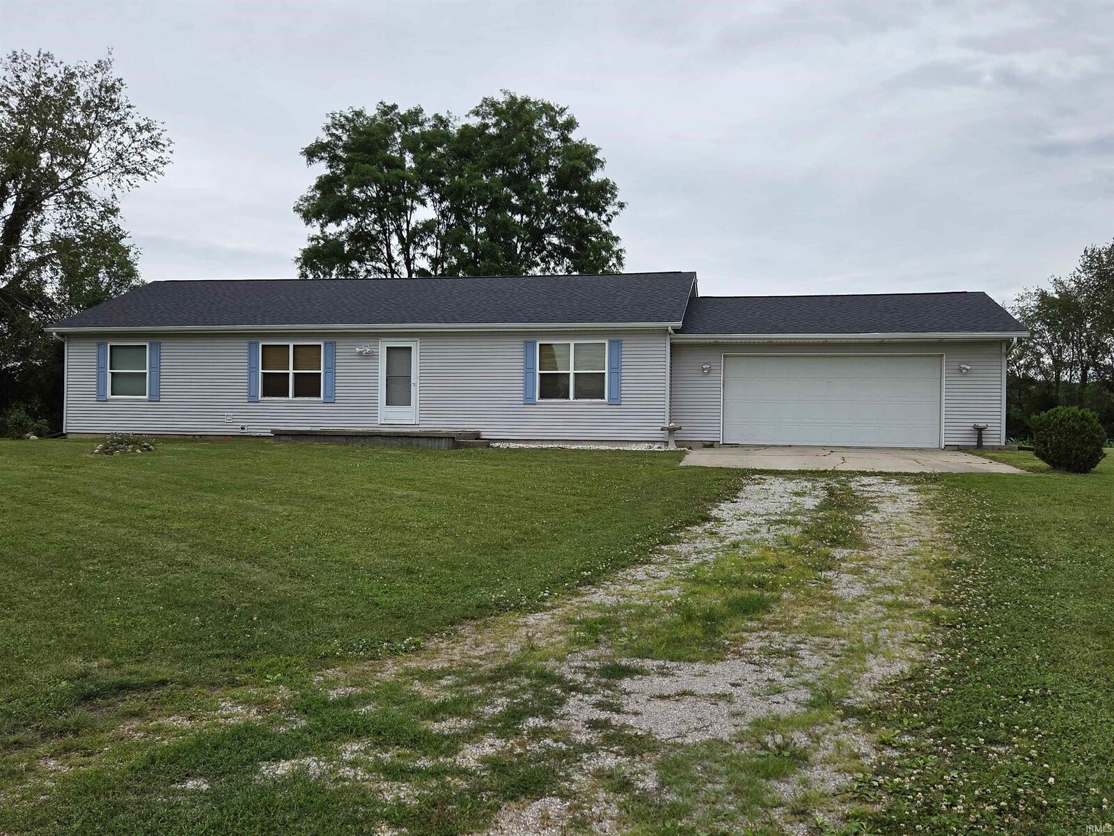 Property Photo:  15493 S County Line Road  IN 46567 