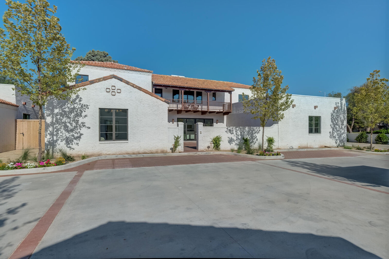 Property Photo:  4507 19th Street # 1  TX 79407 