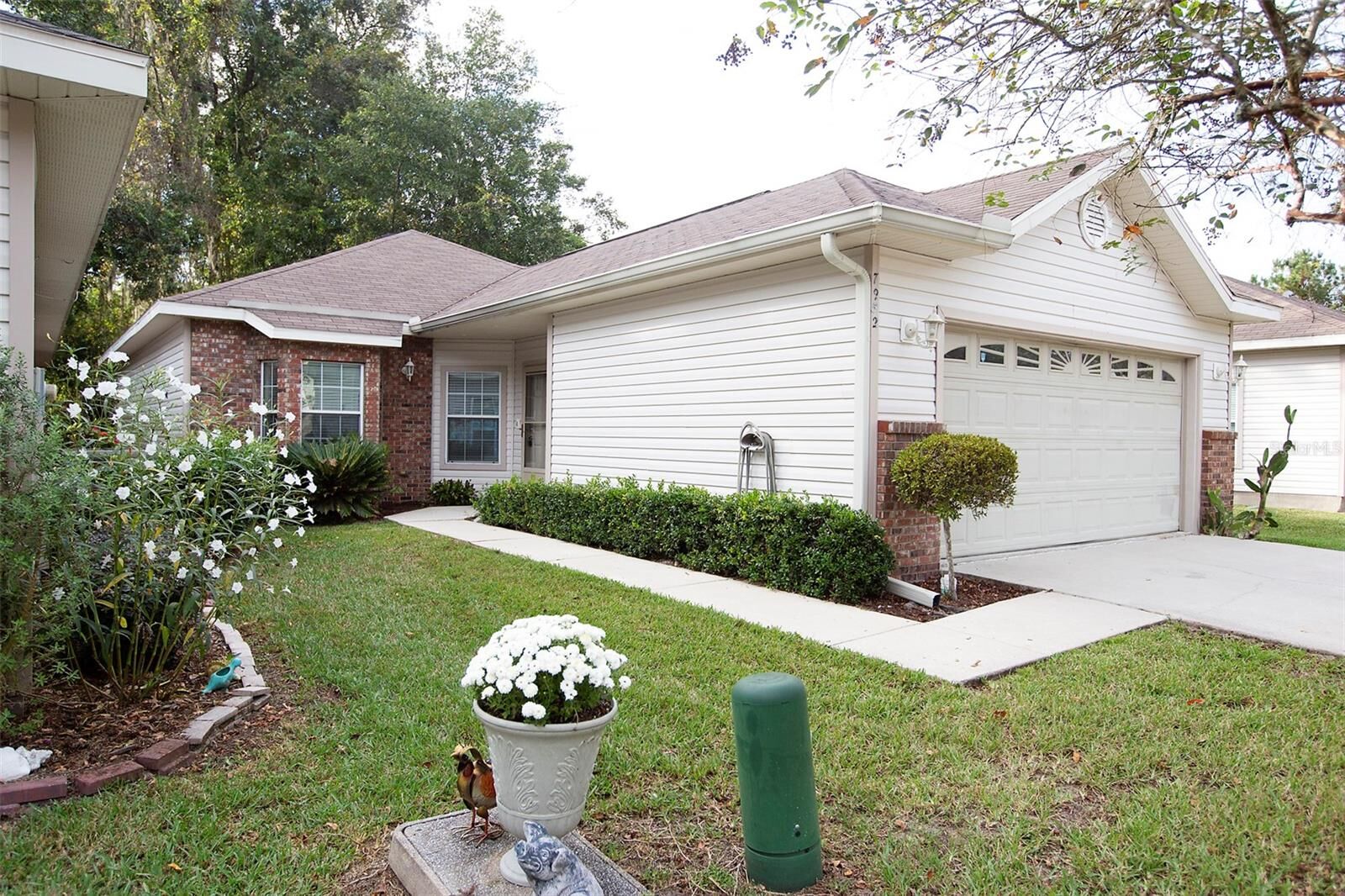 Property Photo:  7952 NW 51st Way  FL 32653 