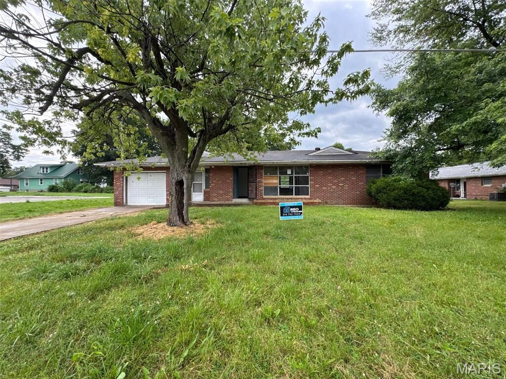 Property Photo: 214 S Park Avenue MO 63703