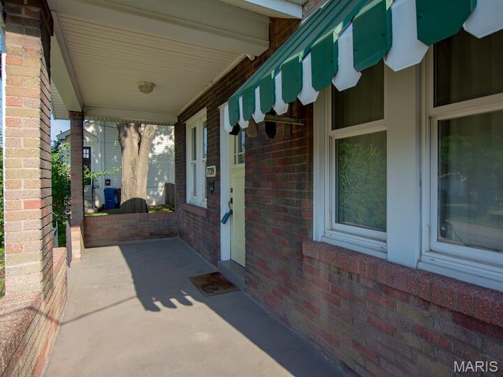 Property Photo:  7739 Dale Avenue  MO 63117 
