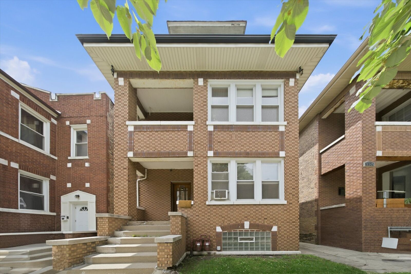 Property Photo: 5328 S Spaulding Avenue IL 60632