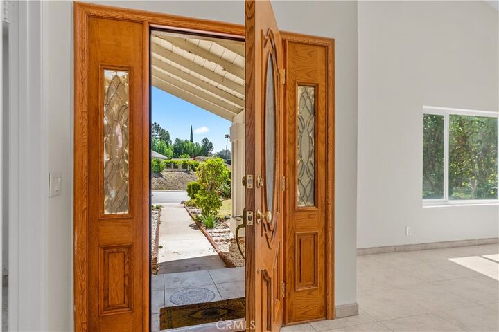 Property Photo:  986 Calle Primavera  CA 91773 