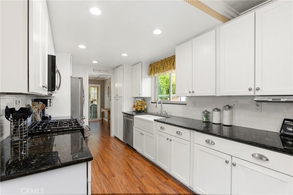 Property Photo:  600 Magnolia  CA 90631 