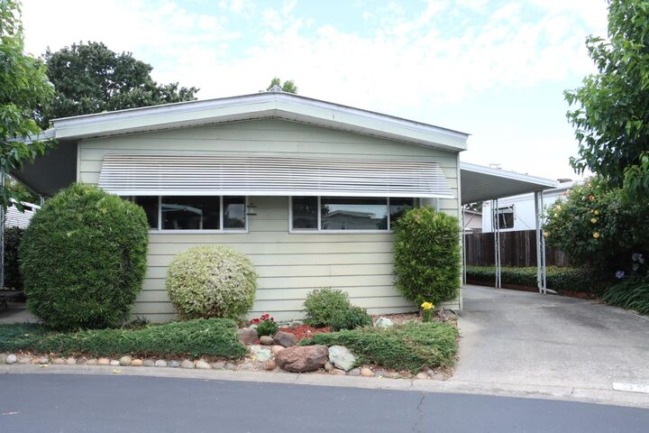 Property Photo:  3231 Vineyard Avenue 35  CA 94566 