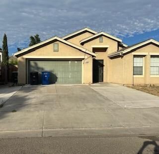 Property Photo:  408 Peregrine  CA 95363 
