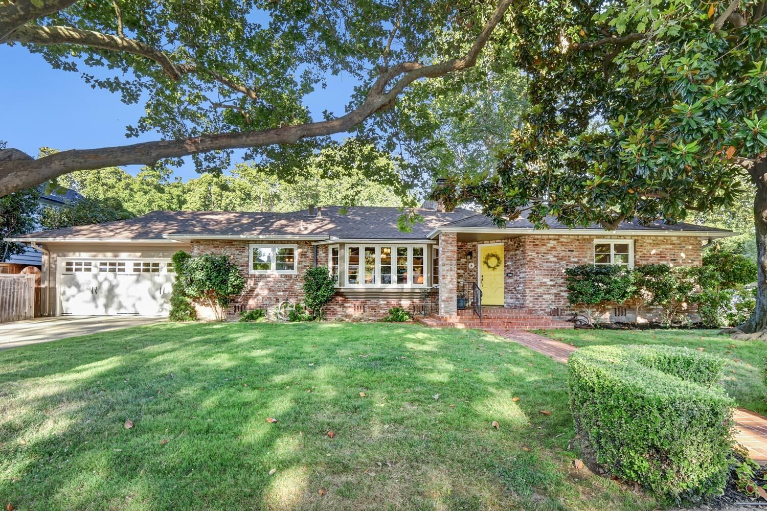 Property Photo:  2765 14th Street  CA 95818 