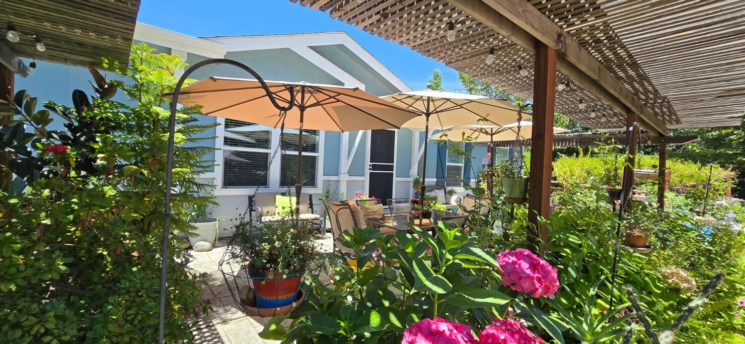 Property Photo: 61 Broken Circle CA 95618