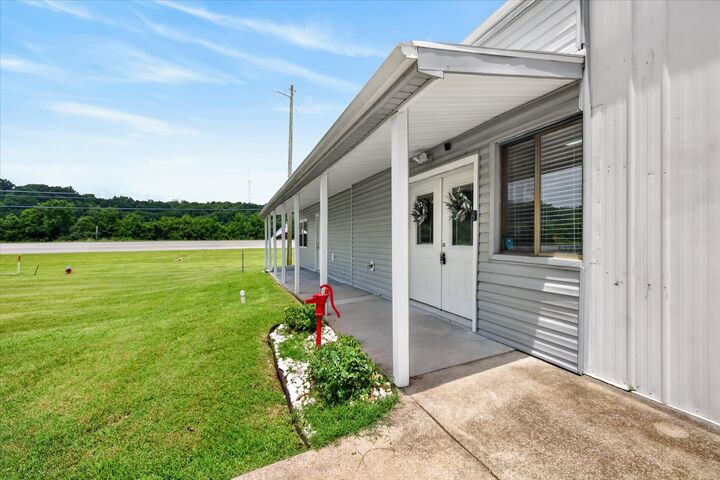 Property Photo:  1508 Highway 79  TN 37058 