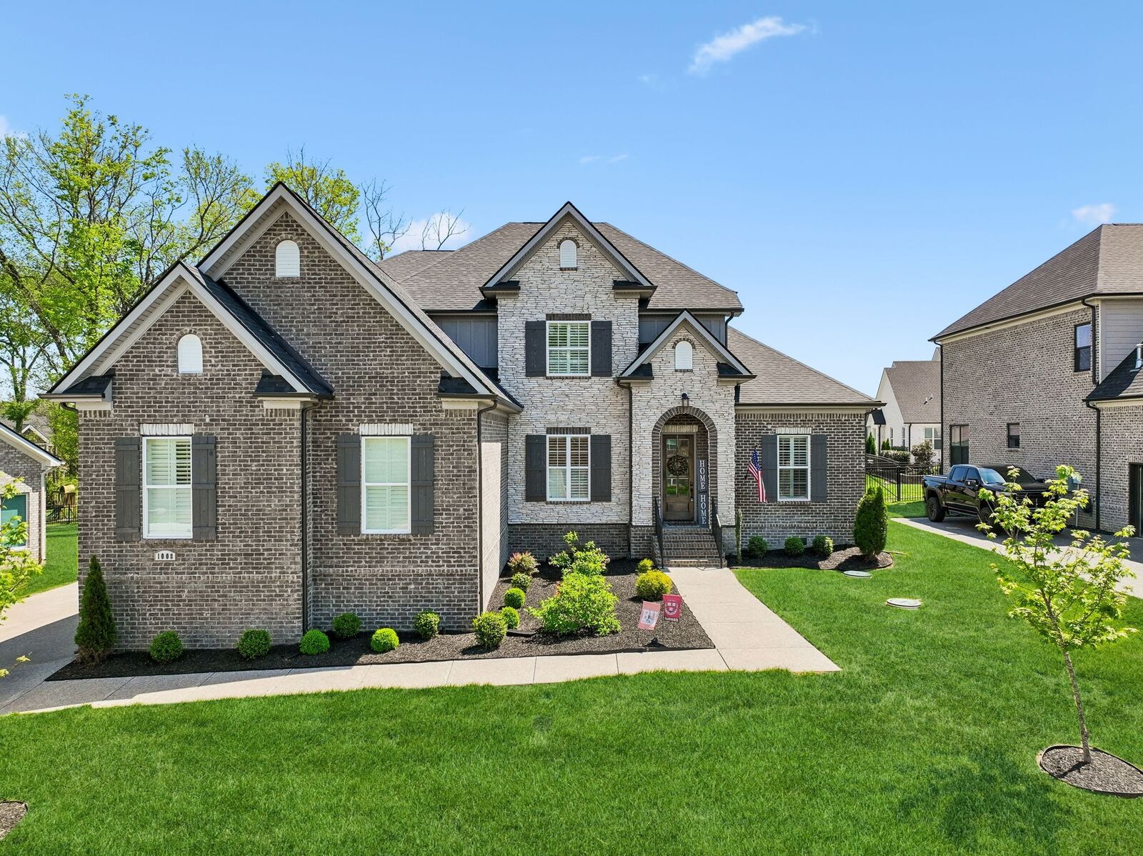 Property Photo: 1008 Quillen Way TN 37087
