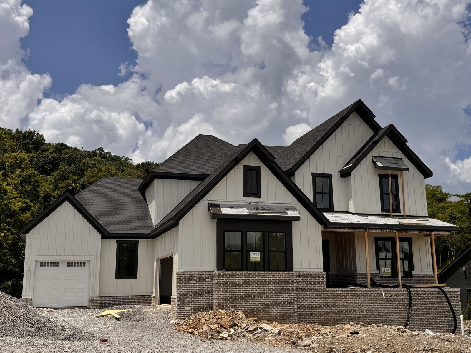 Property Photo:  1839 Dartmouth Dr  TN 37027 