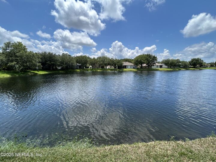 Property Photo: 13916 Fish Eagle Drive FL 32226