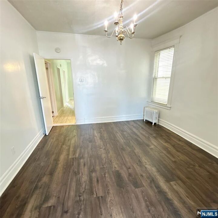 Property Photo:  138 Hoyt Street 1  NJ 07032 