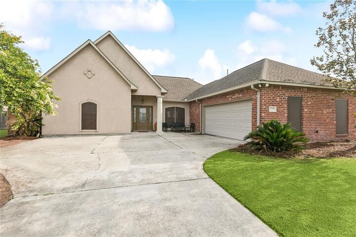 Property Photo:  13795 Shady Hollow Drive  LA 70726 